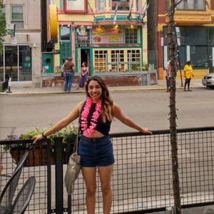 Meet your Posher, Jasmine